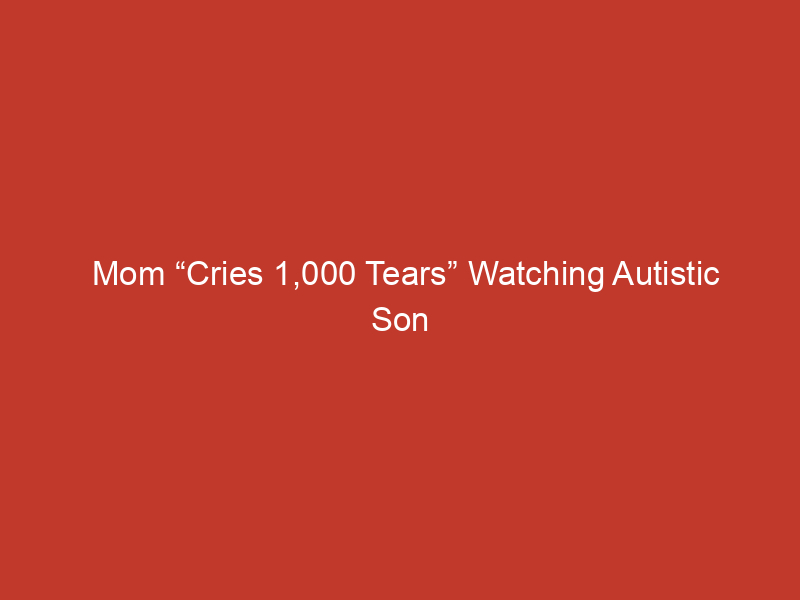 mom cries 1000 tears watching autistic son fall in love with snow white at disney 2 10186